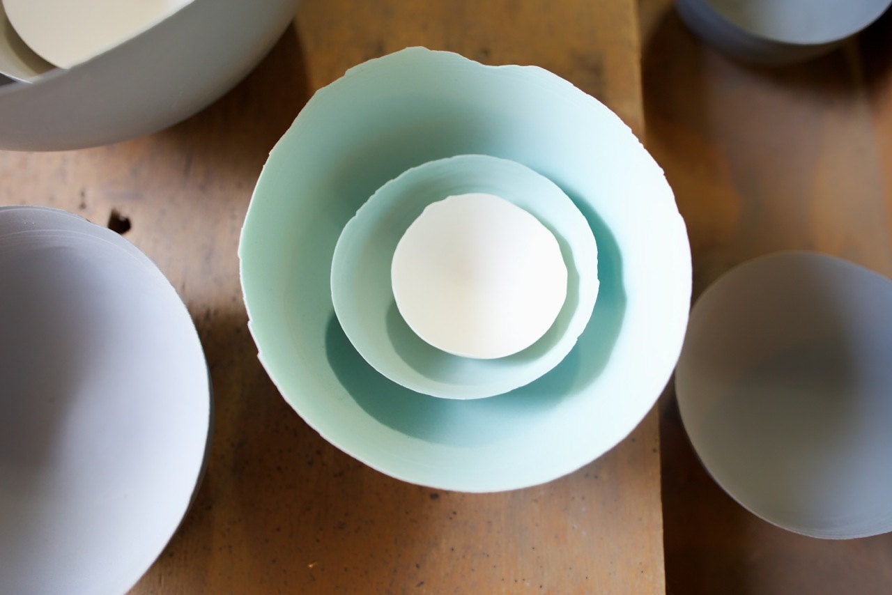 Set of 3 porcelain bowls / modern ceramic