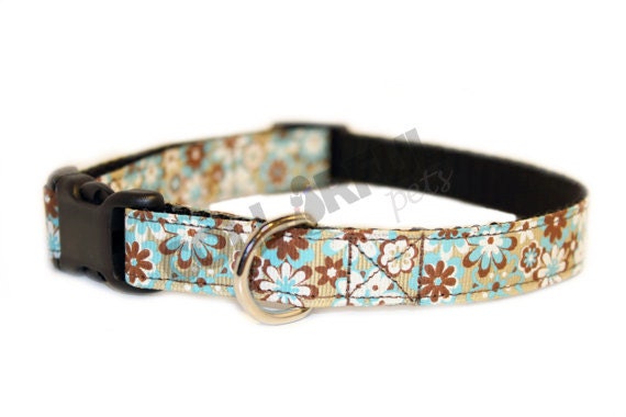 Flowers Daisy Brown/Tan/Teal/White Medium Nylon Adjustable Buckle Dog Collar