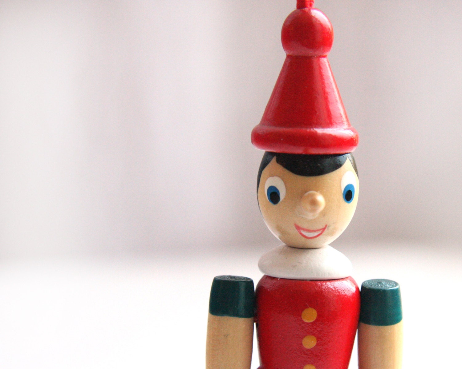 Pinocchio boy - toy made in Italy - original in mint condition - wooden figurine - red hat and jacket - atVintage
