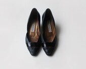 Black leather heels, italian shoes, size 7.5