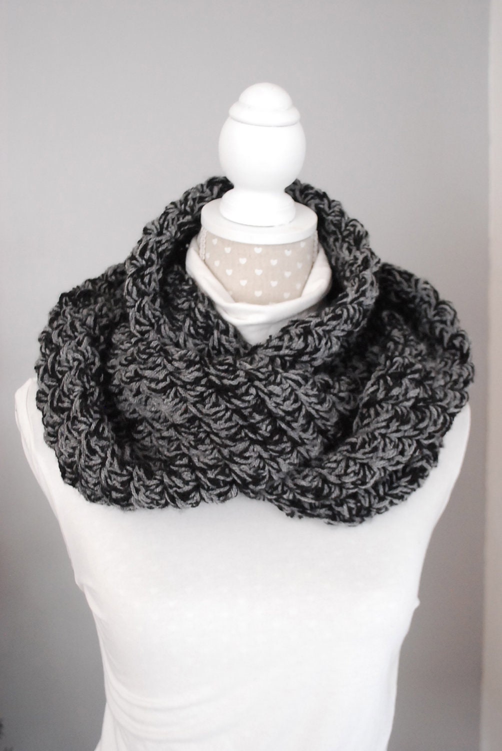 Crocheted Chunky Infinity Scarf Grey Black Women Teens Fashion Accessories