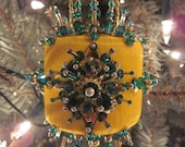 Handmade Beaded Sequin Ornament in Emerald and Gold
