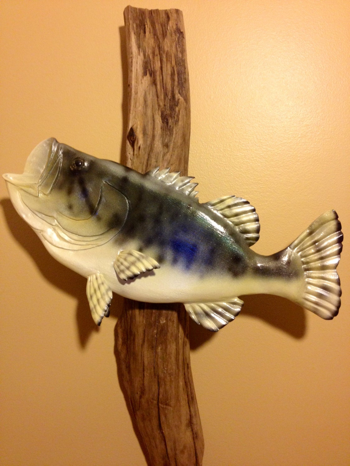 Large mouth bass wall decor 11