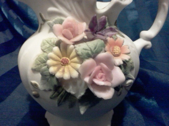 3 Ceramic Mini Flower  vases