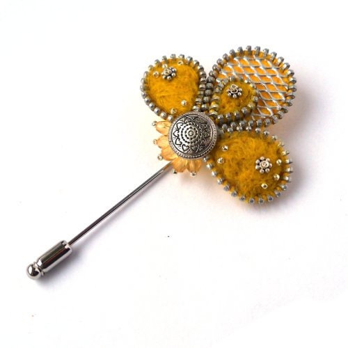 Fresh Spring Zipper Brooch, Felt Flower with Aluminum, Zipper Pin with Button, Handmade Jewelry - PinkiWorld