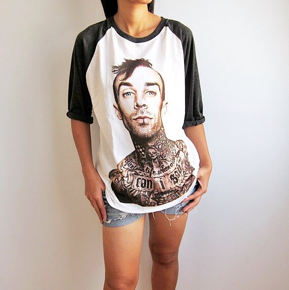 travis barker t shirt