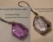 The Crystal Light Detector--A camera pendant ensures color - LightsDetect