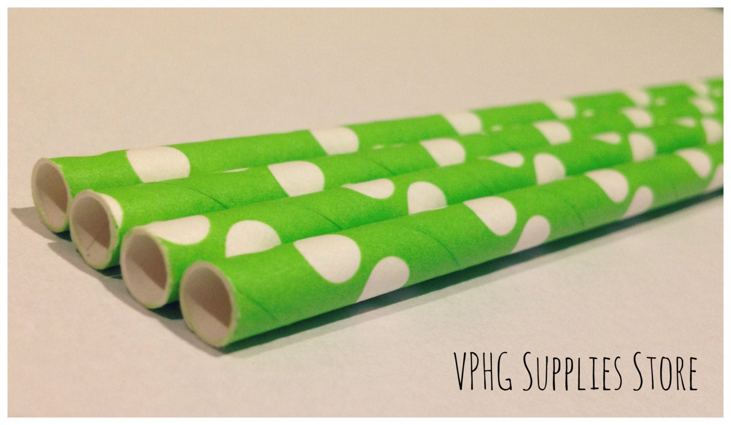 Green & White Polka Dot Biodegradable Paper Straws (25 pack)
