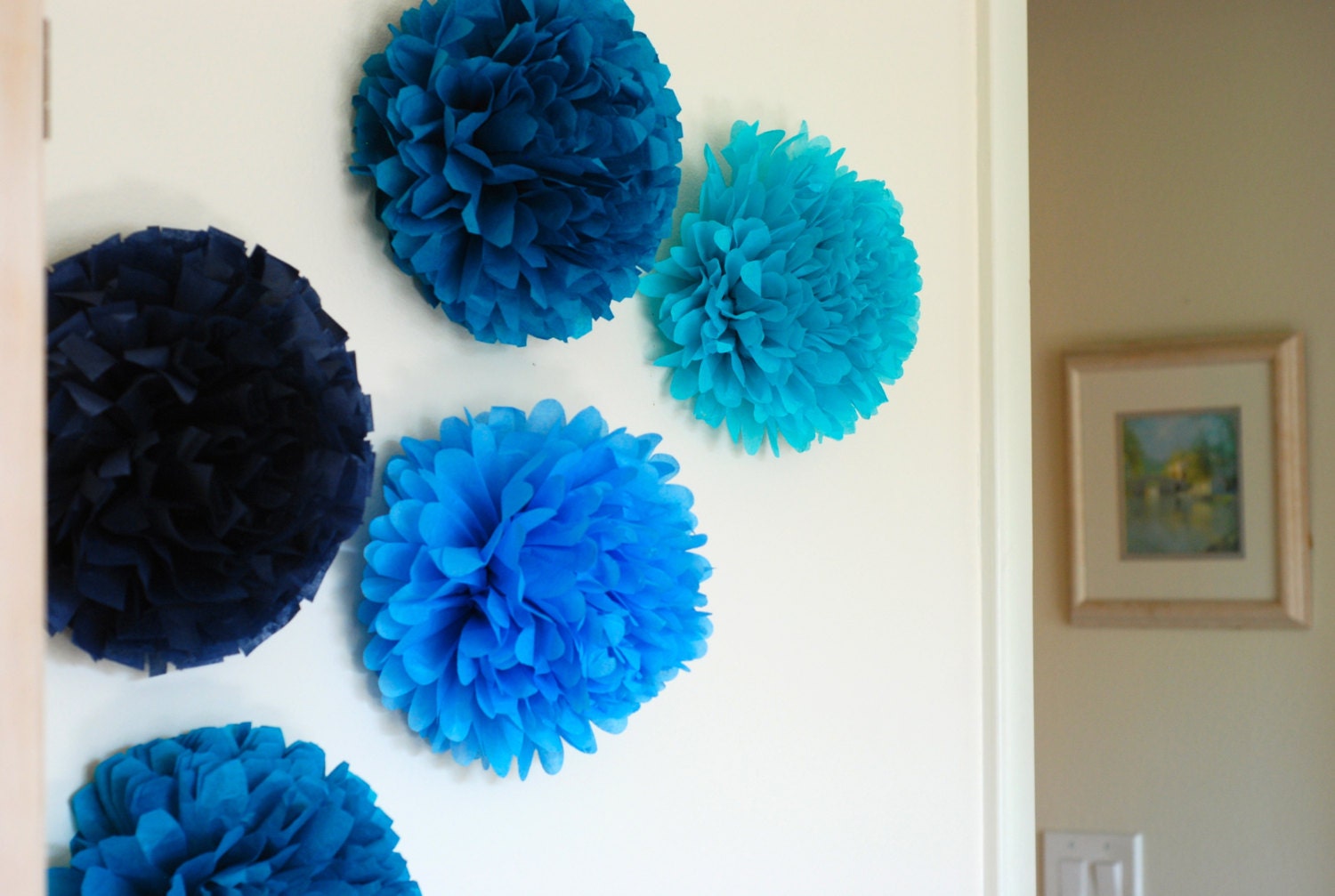 Set of 10 / 3D Pom Art / DIY Pom Garland / Dessert Table Decor / Wedding Aisle Runners /
