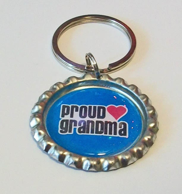 Great Gift Proud Grandma Metal Flattened Bottlecap Keychain