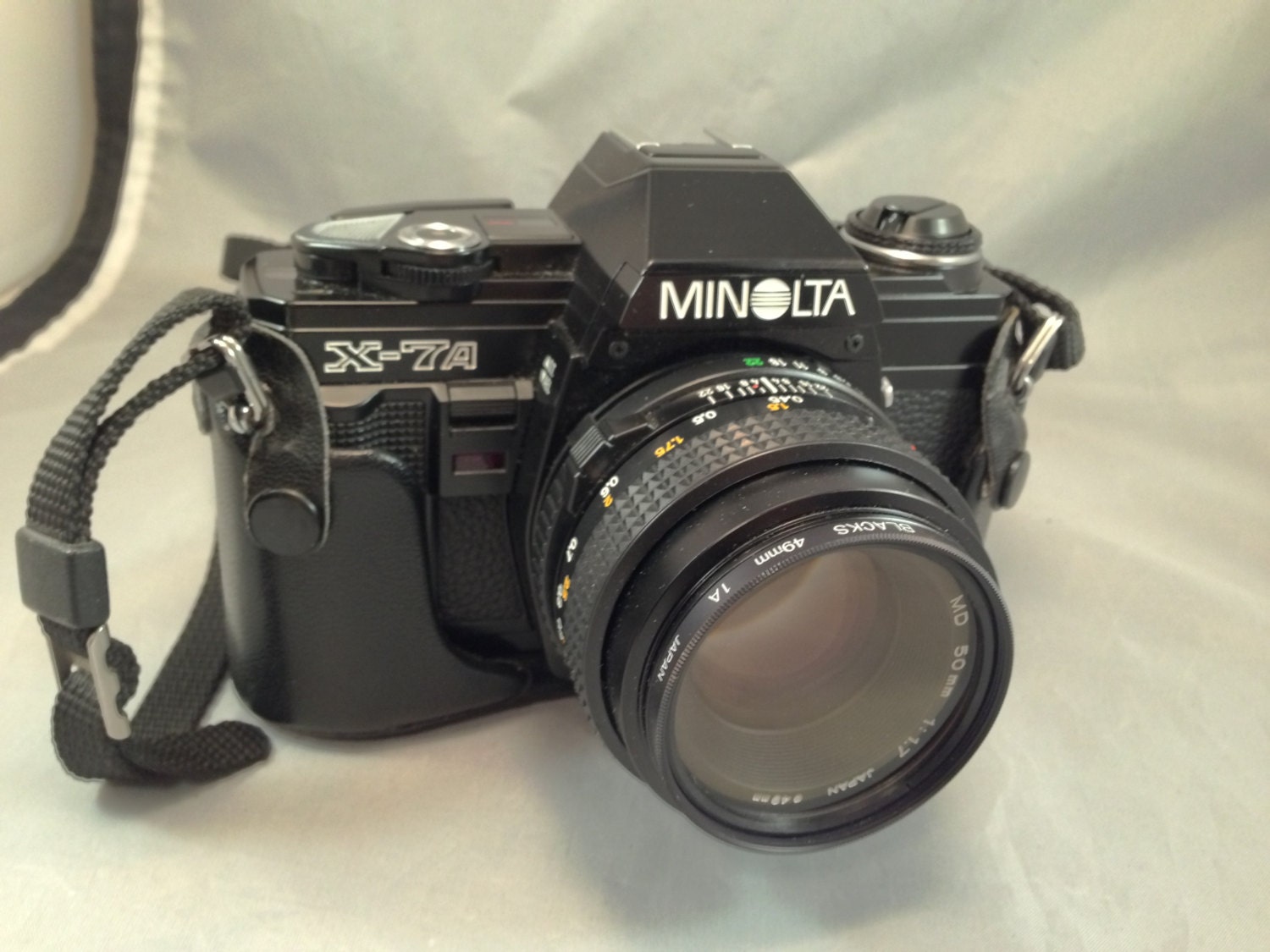 Vintage Minolta X7-A 35mm Camera with 50mm Lens & Case