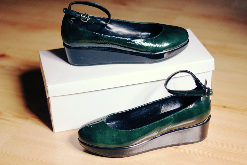 90's Green Shoes