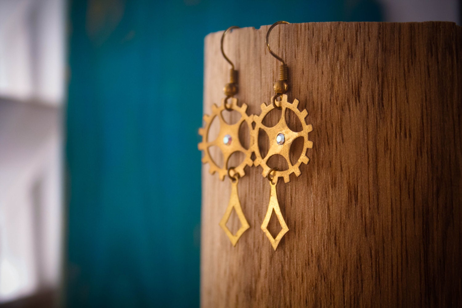 Golden gears earrings