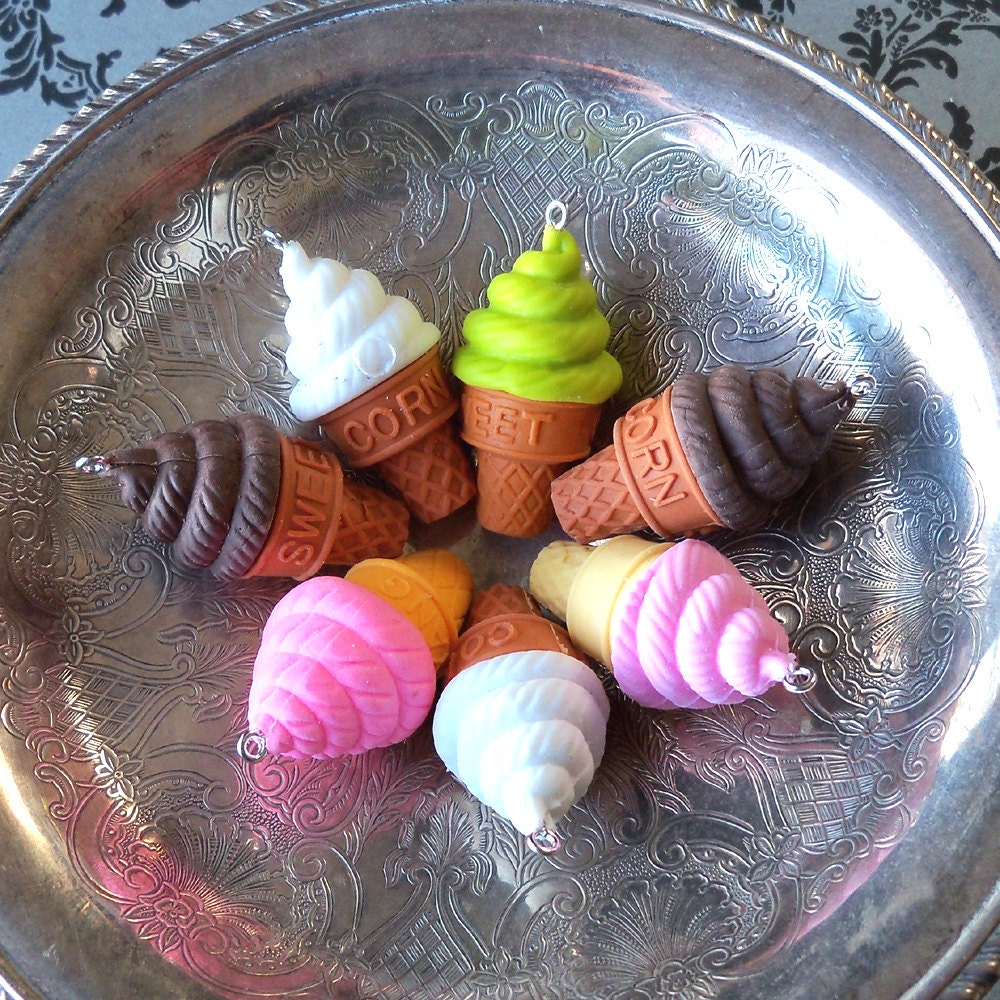 Ice Cream Necklace