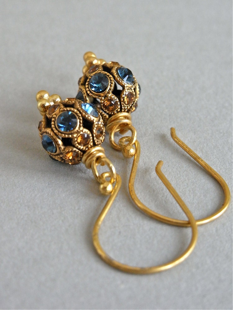 Earrings -  Swarovski crystal, Balinese vermeil - Brocade