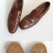 vintage Mens Brown Leather Loafers / mod minimalist shoes / Freeman sz 10.5 D Mens / 12 womens