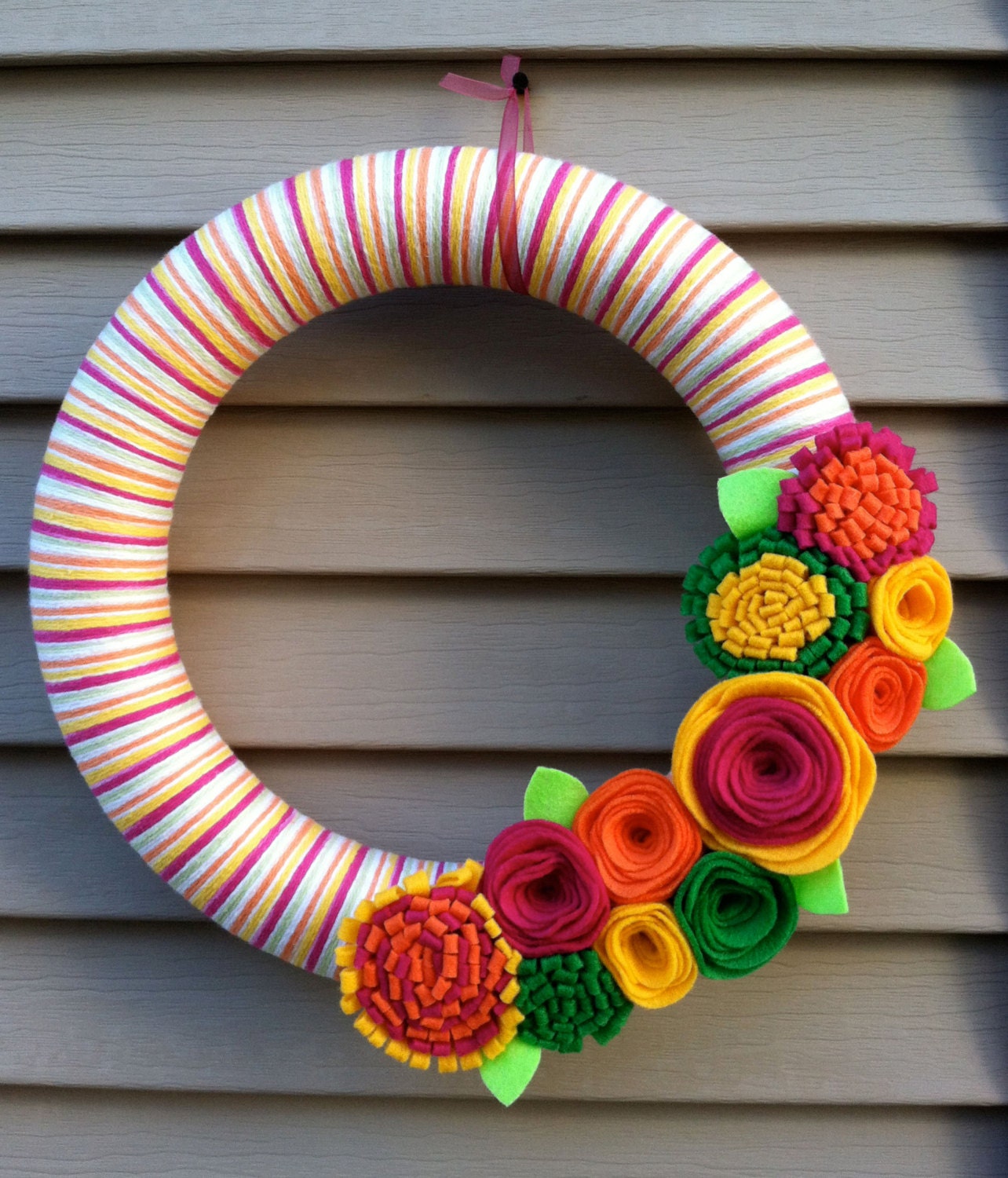 Summer Wreath - Spring Wreath - Pink, Orange, Yellow, and Green Yarn Wreath with Felt Flowers - great for Summer - Felt Flower Wreath