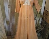 Vintage Peach Negligee Robe Ivory  lace nylon silky soft 1970s lingerie M L