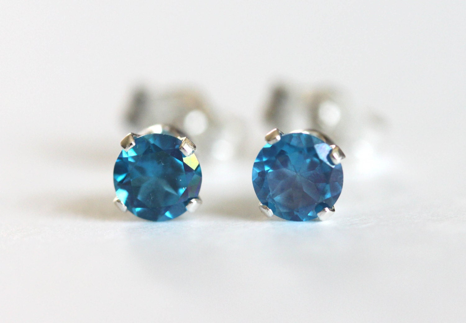 London Blue Topaz Stud Earrings - Sterling Silver with Genuine Topaz Gemstones 4 mm