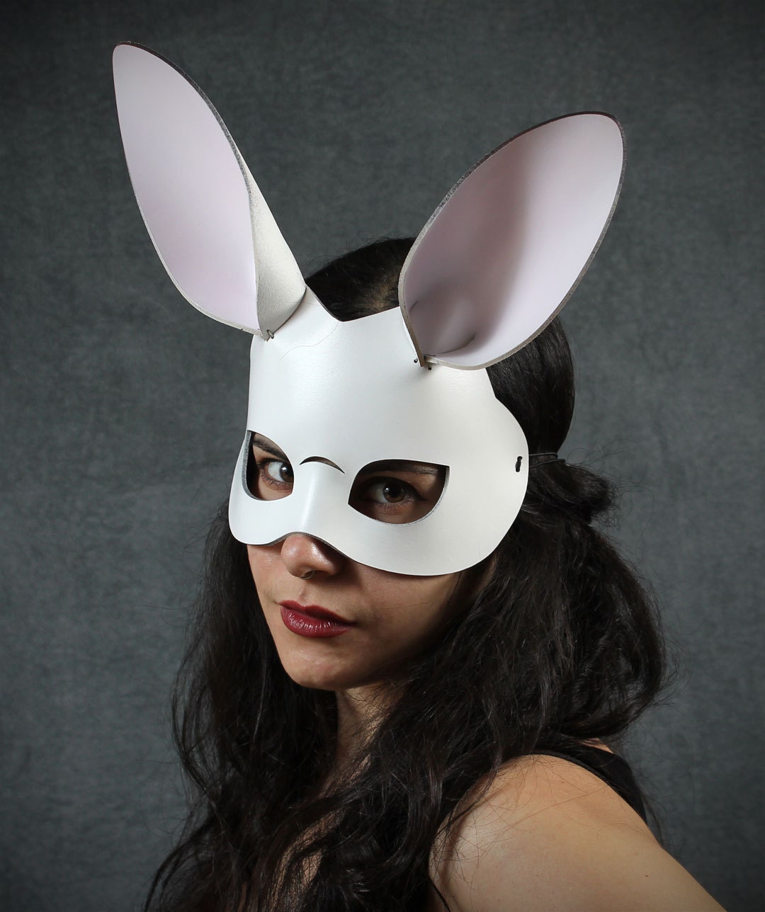Bunny leather mask in white
