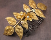 English Garden bridal hair comb with leaves, crystals and vintage flowers