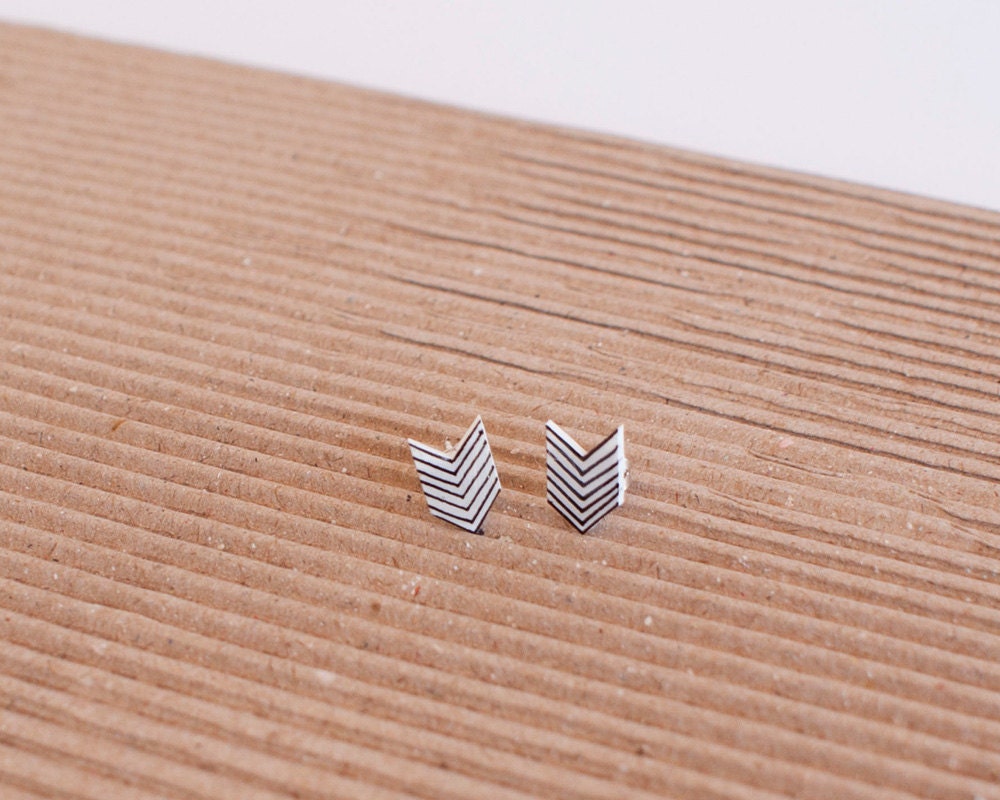 Hand Drawn Black and White Stripe Linear Chevron Post Earrings Studs