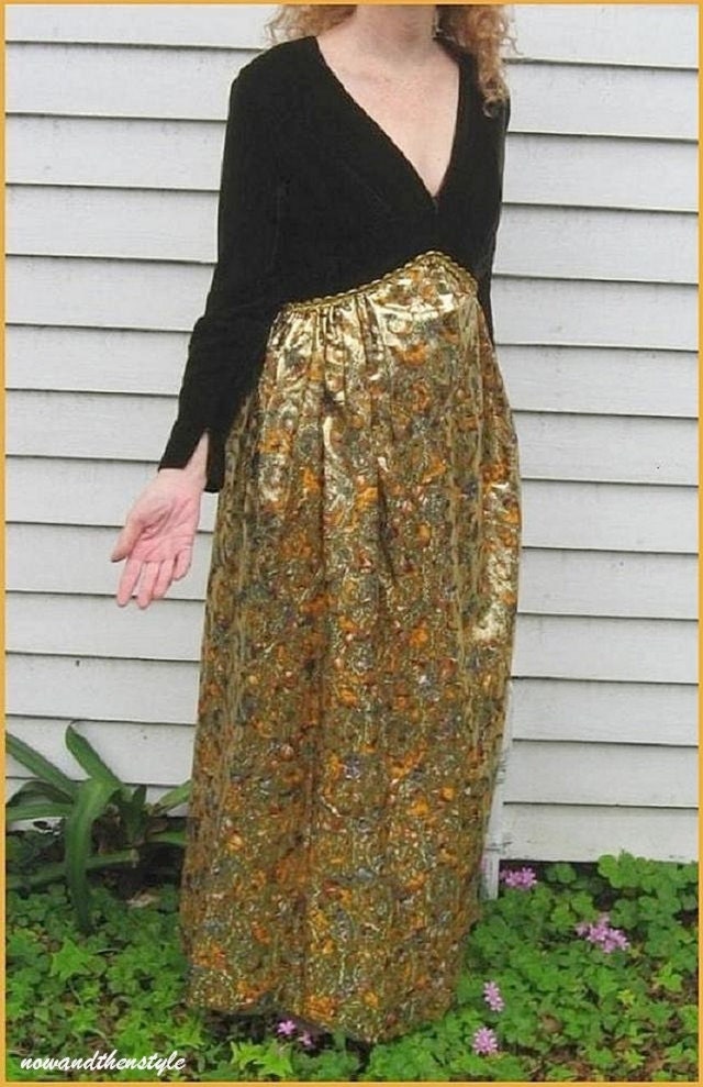 Vintage Late 60s Futura Couture Earthy Dark Brown Velvet Gold Print Brocade Maxi Dress sz Med