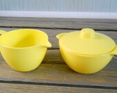 Vintage Lustro-Ware Creamer and Sugar Set