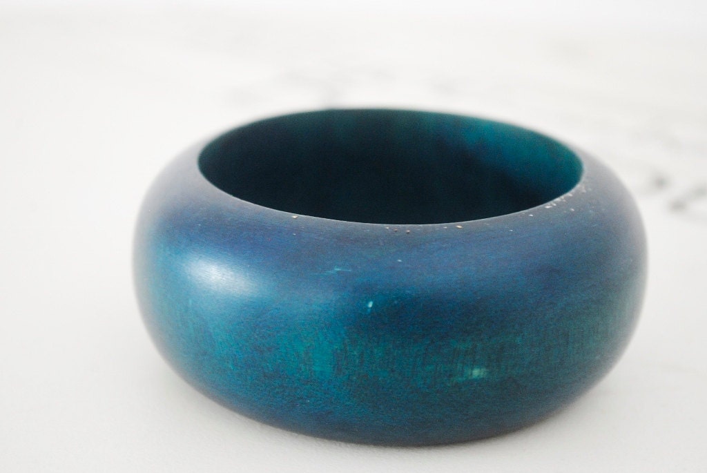 vintage 80s TEAL blue WOODEN wood extra wide bohemian BANGLE bracelet