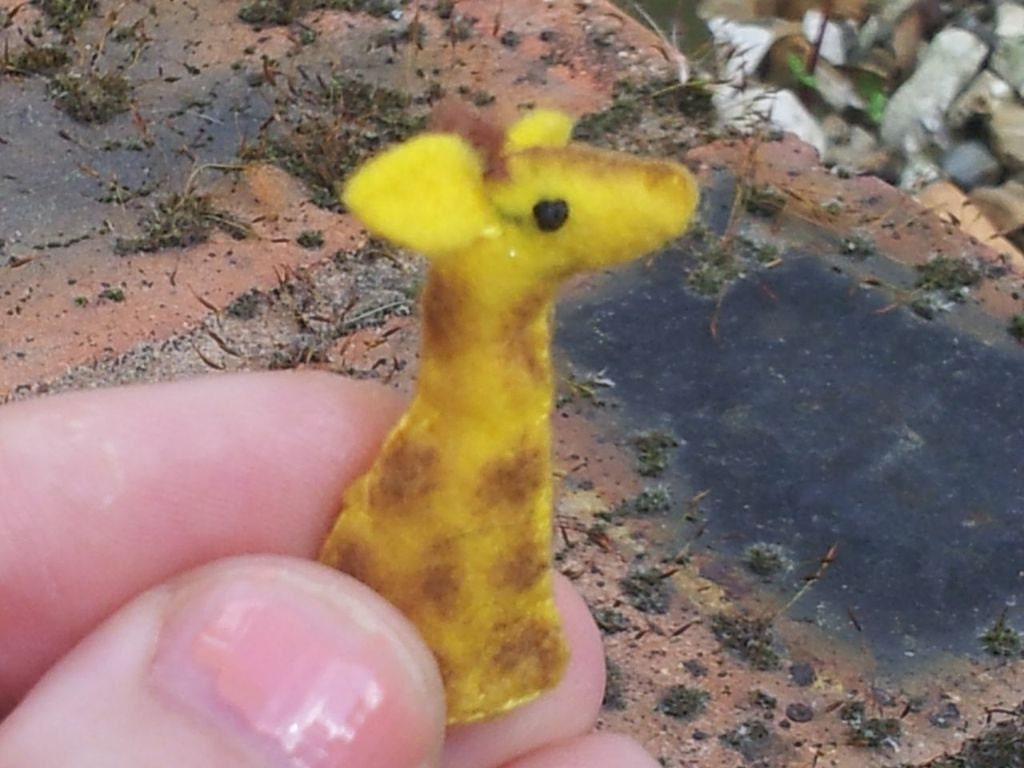 Tiny Giraffe -- miniature felt plush stuffed micro mini ornament dollshouse animals jungle Africa safari