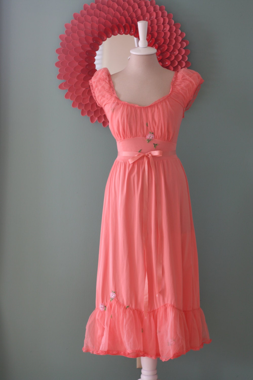 Vintage Pink Nightgown and Matching Robe with Embroidered Flowers Made by Laros