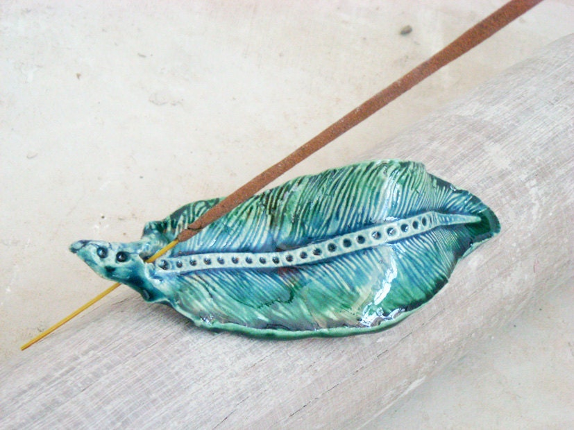Incense stick holder green and blue - azulado
