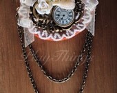 Classic Brooch Pin