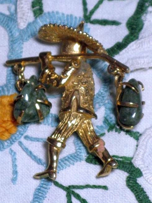 Vintage 1960s Chinese Asian Coolie Water Carrier Brooch/Pin (B-2-1)