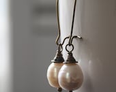 Freshwater Pearl Earrings