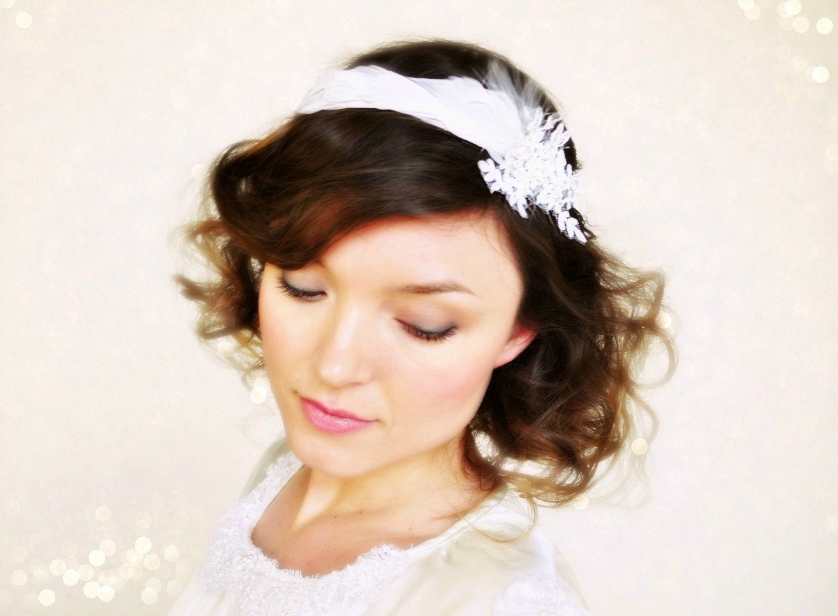 Nymphea style052 Feather and lace hairband