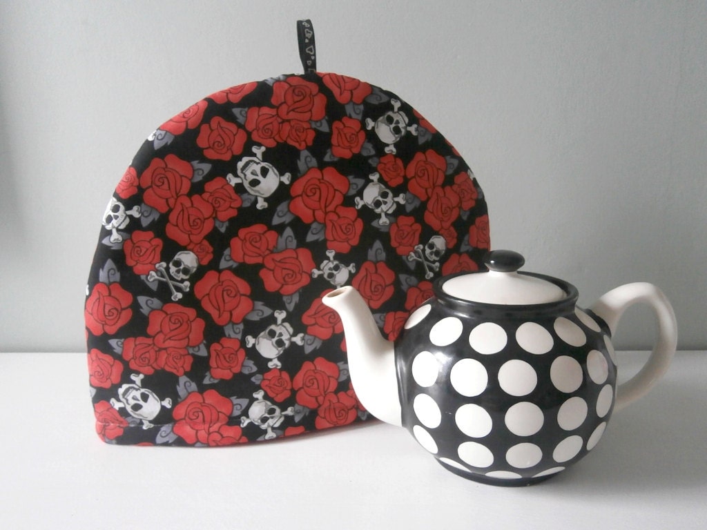 Tea Cosy / Cozy Skull Rock n Roll