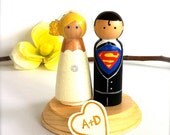 Superman WEDDING CAKE TOPPER with Personalized Love Heart Cake Stand Wedding Cake Toppers Clark Kent and Lois Lane Cake Topper Cute Custom