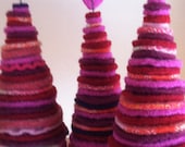 Kit to make Three Wool Felt Trees with Hearts for your Valentine