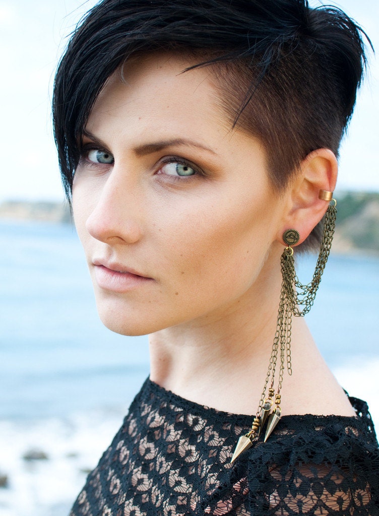 Desert Spike Ear Cuff, Statement Earrings, Festival Jewelry, Chain Ear Cuff