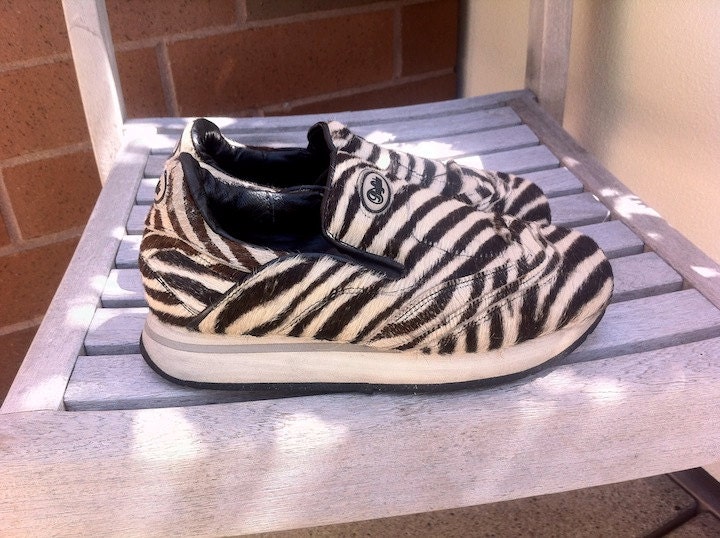 90's Buffalo Zebra Platform Sneakers 7.5