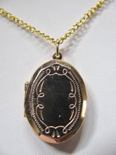 Victorian Locket and Chain
