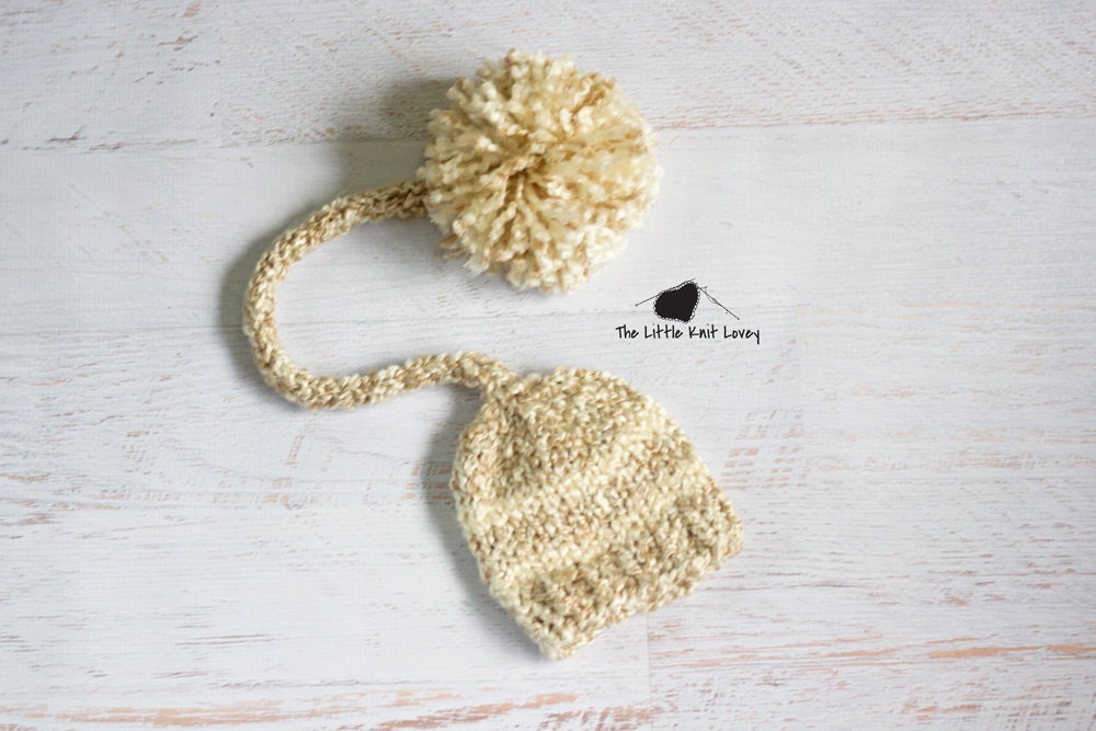 Little Elf Knit Baby Hat, Beautiful Photography Prop for Baby in Tan and Cream