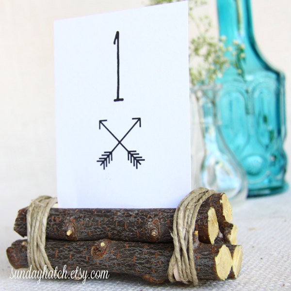 Wooden Table Number Holders - Set of 5 - Wedding Decoration - Place Card Holders - Buffet Food Label Holders