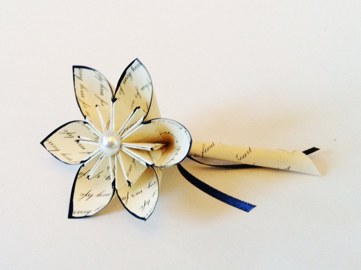 Handmade Single Flower Boutonniere- prom, groom, groomsman, best man, paper flower, pin, wedding accessory
