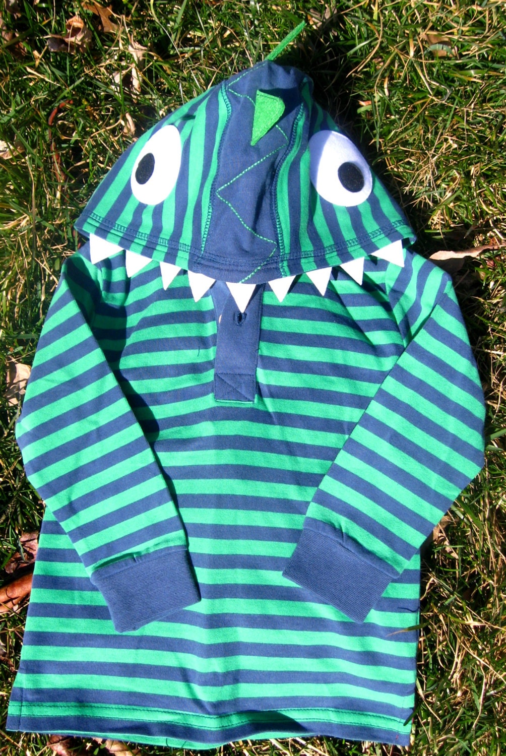 Organic Cotton Dino Hoodie with Green Spikes in size 12-18 months
