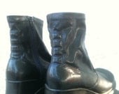 Vintage 90s Black Futuristic Quilted Booties Wedge Boots 7.5