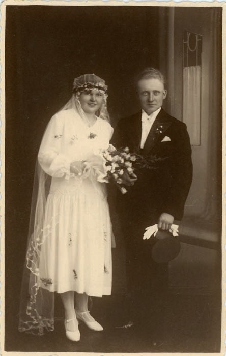 Vintage Photo Postcard "Bride and Groom", Photography, Paper Ephemera, RPPC, Old Photo, Collectibles - 0014