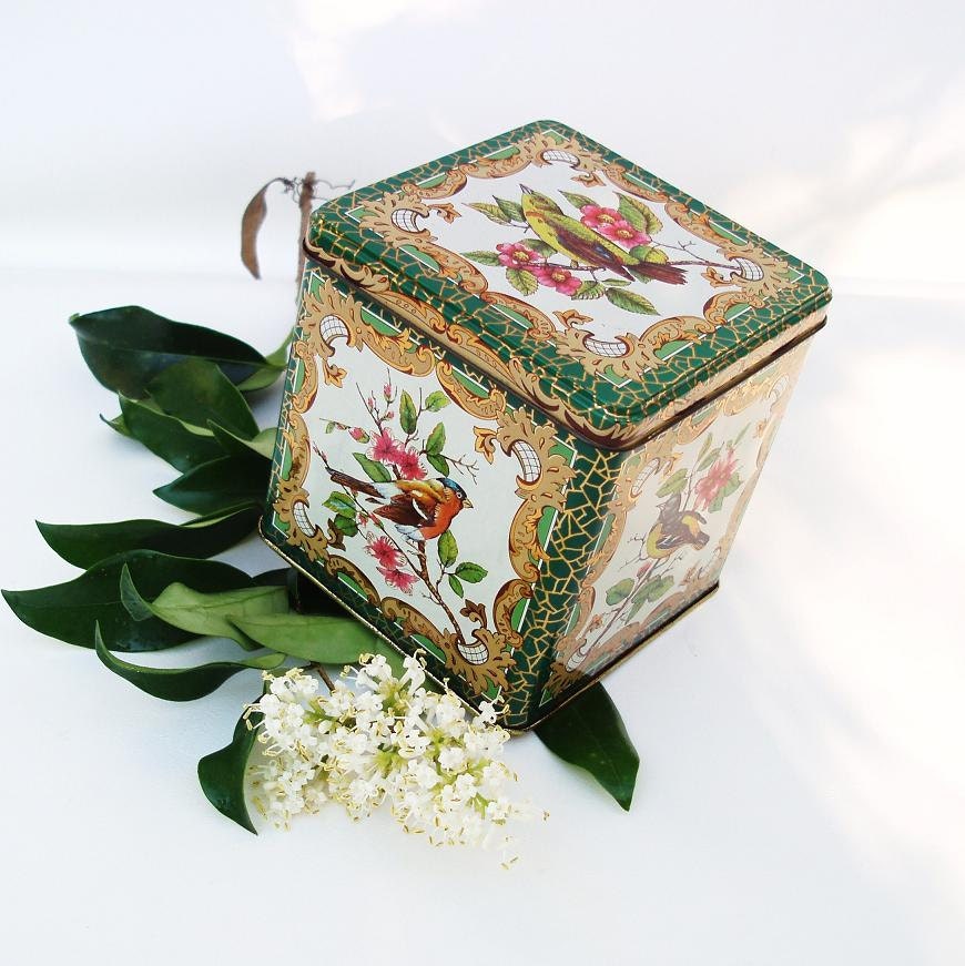 Daher Tin Cookie Tin Hinged Box Emerald Green Tea Bag Storage Bird Decoration