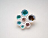 Air brooch - - natural elements - ceramic and glass brooch - green, white - nature - eco friendly Etsy UK